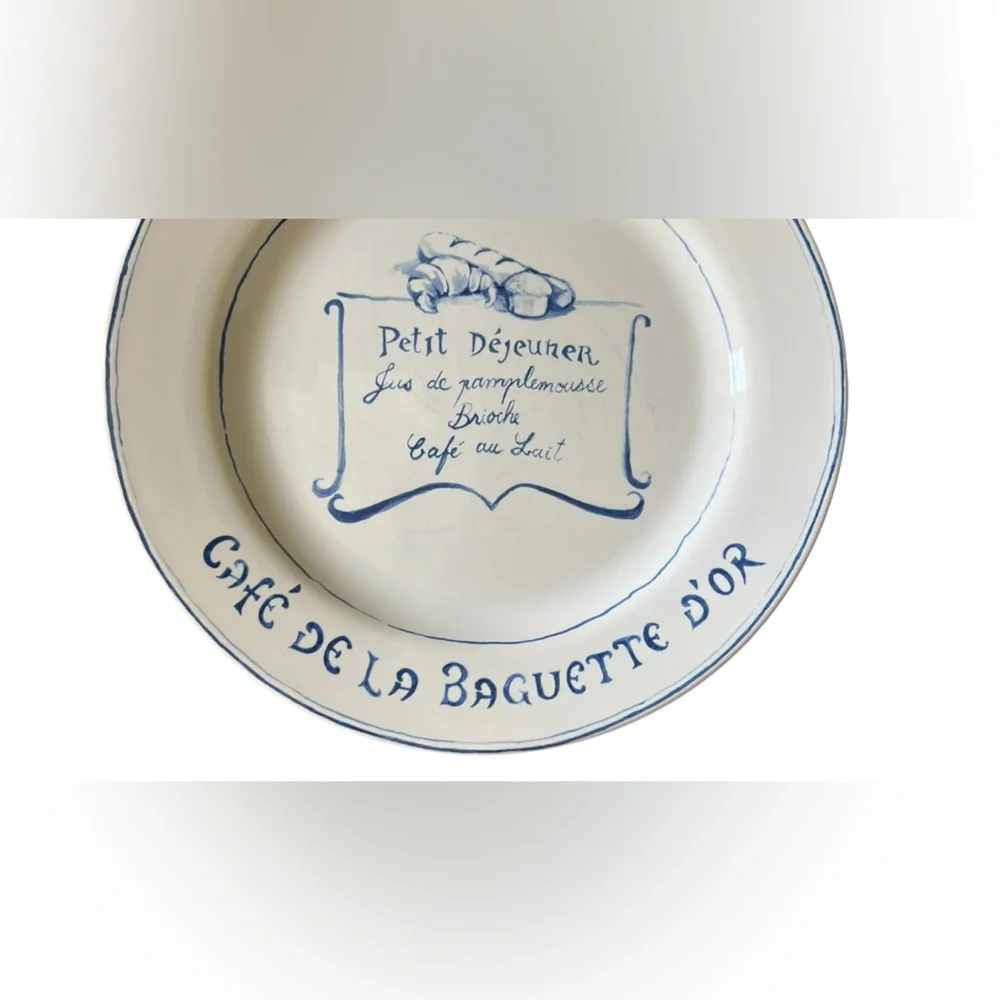 Williams-Sonoma Petit Dejeuner French Cafe Plates 8.75” Set of 2 Portugal